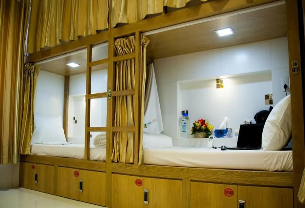 Vintage Hostel Saigon-1